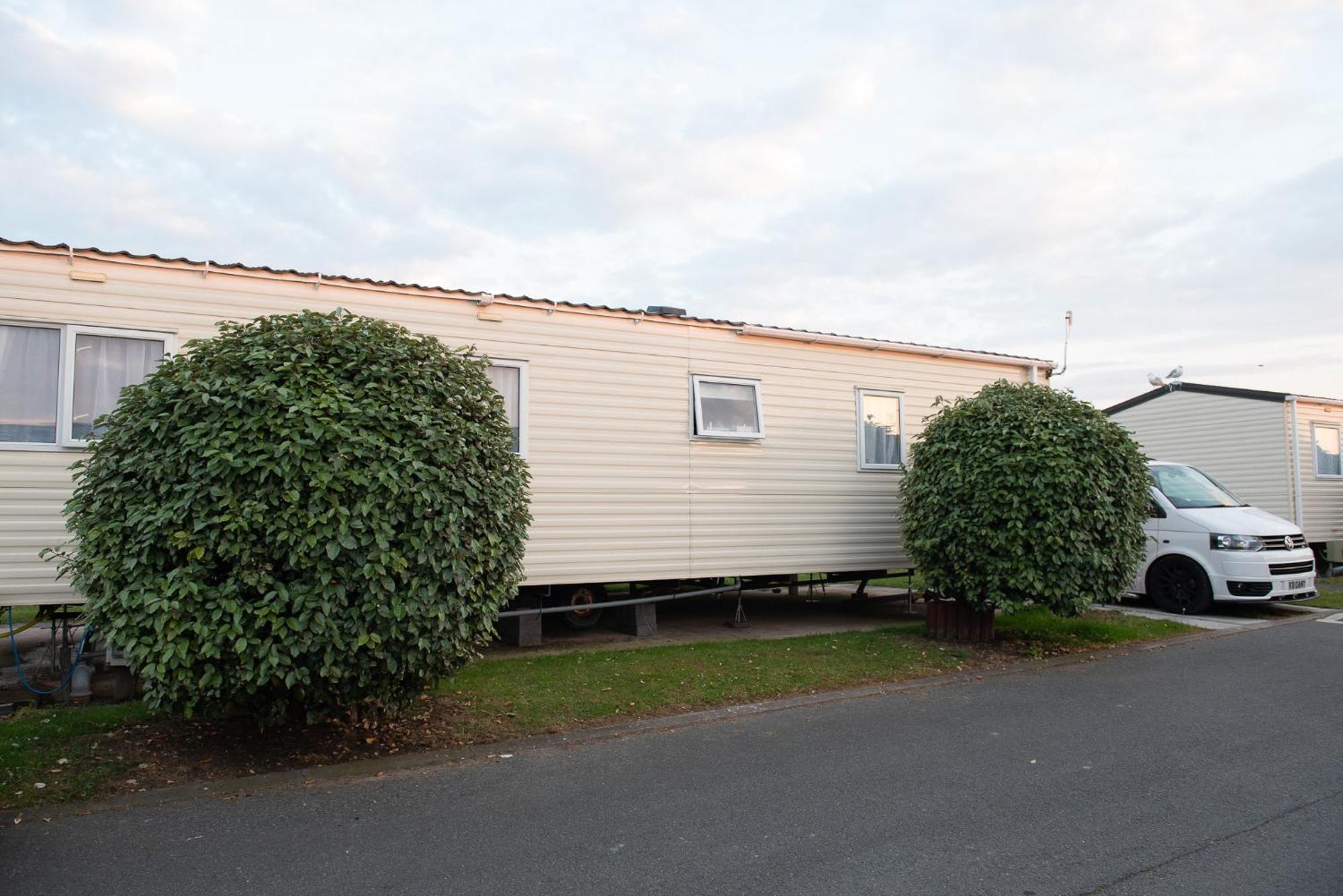 2 Bed Caravan For Hire At Golden Sands In Rhyl Exterior foto